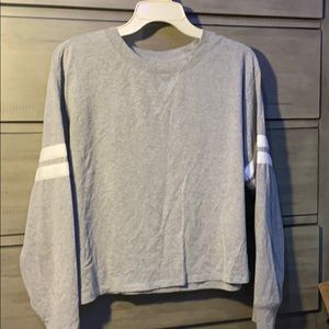Cropped Long Sleeve T-Shirts.